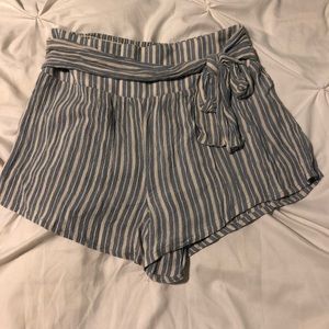 Billabong shorts